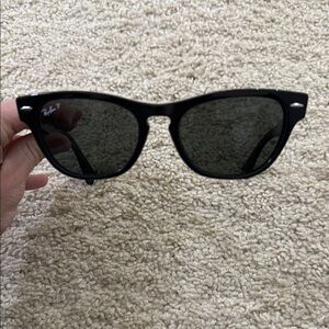 Ray-Ban Black Sunglasses